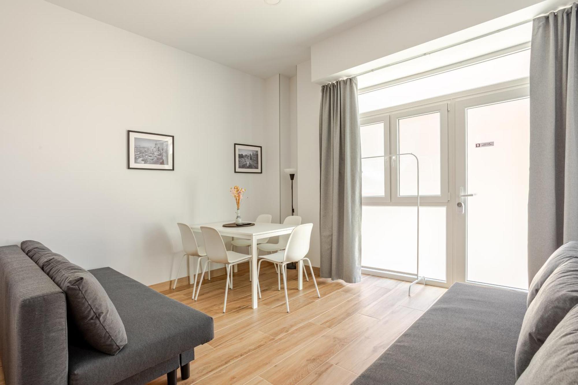Nuevo Apartamentos Costa Del Alma Valence Extérieur photo